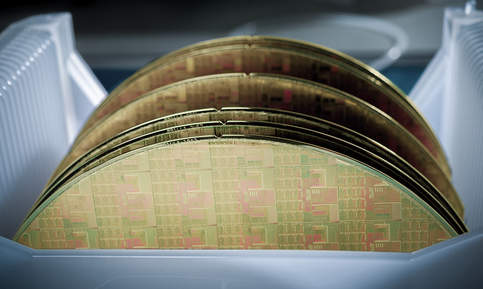 6-Zoll-InP-skalierbare-Wafer.jpg