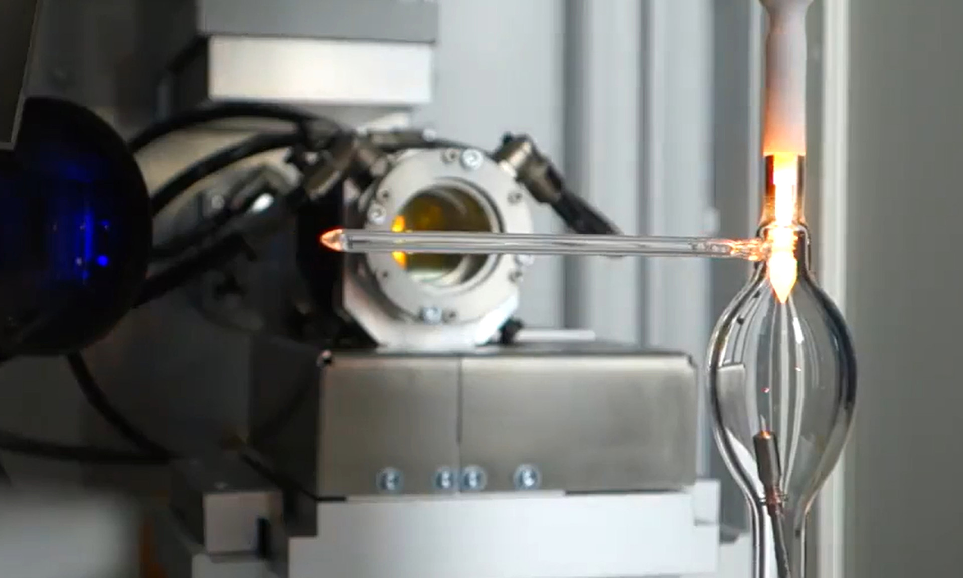 Kontrastreiche Laserbeschriftung auf Metall